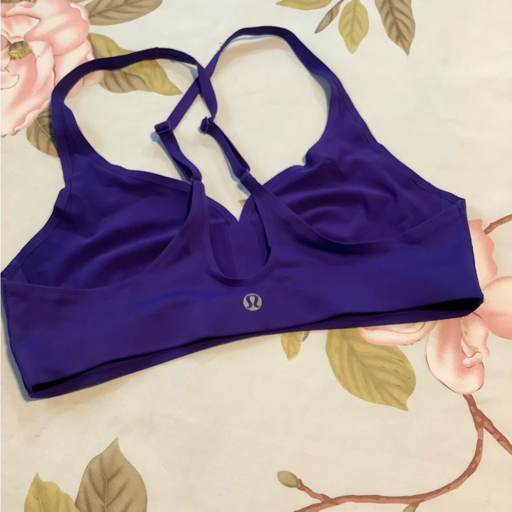 Lululemon bralette size 10